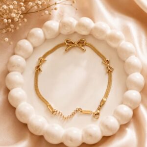 Golden Bow Bracelet